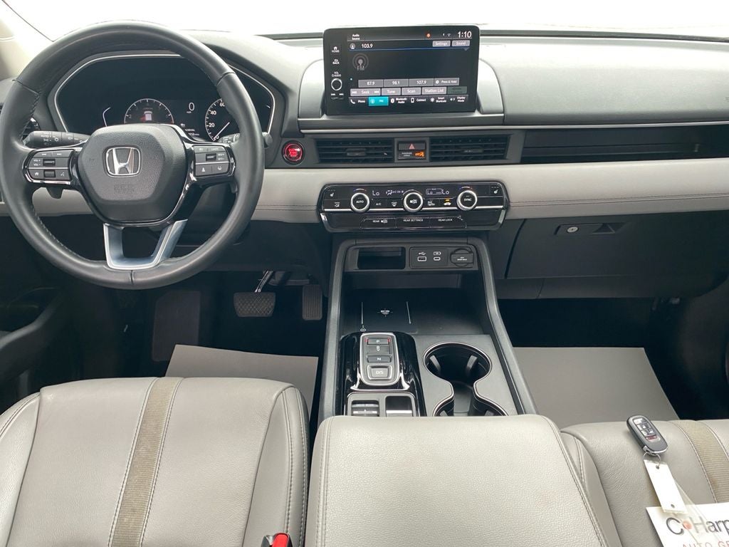 2023 Honda Pilot EX-L 8 Passenger