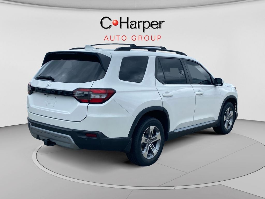 2023 Honda Pilot EX-L 8 Passenger