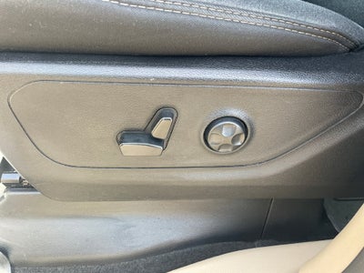 2019 RAM 1500 Big Horn/Lone Star Crew Cab 4x4 6'4" Box