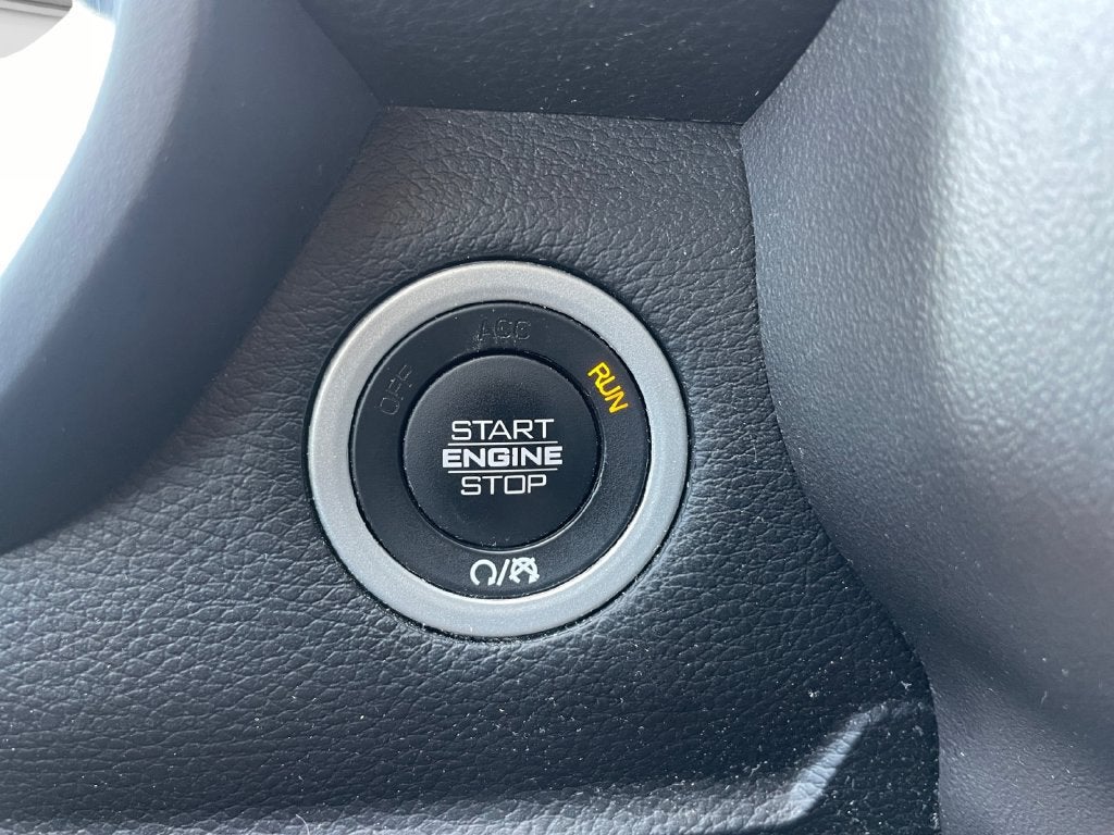 2019 RAM 1500 Big Horn/Lone Star Crew Cab 4x4 6'4" Box