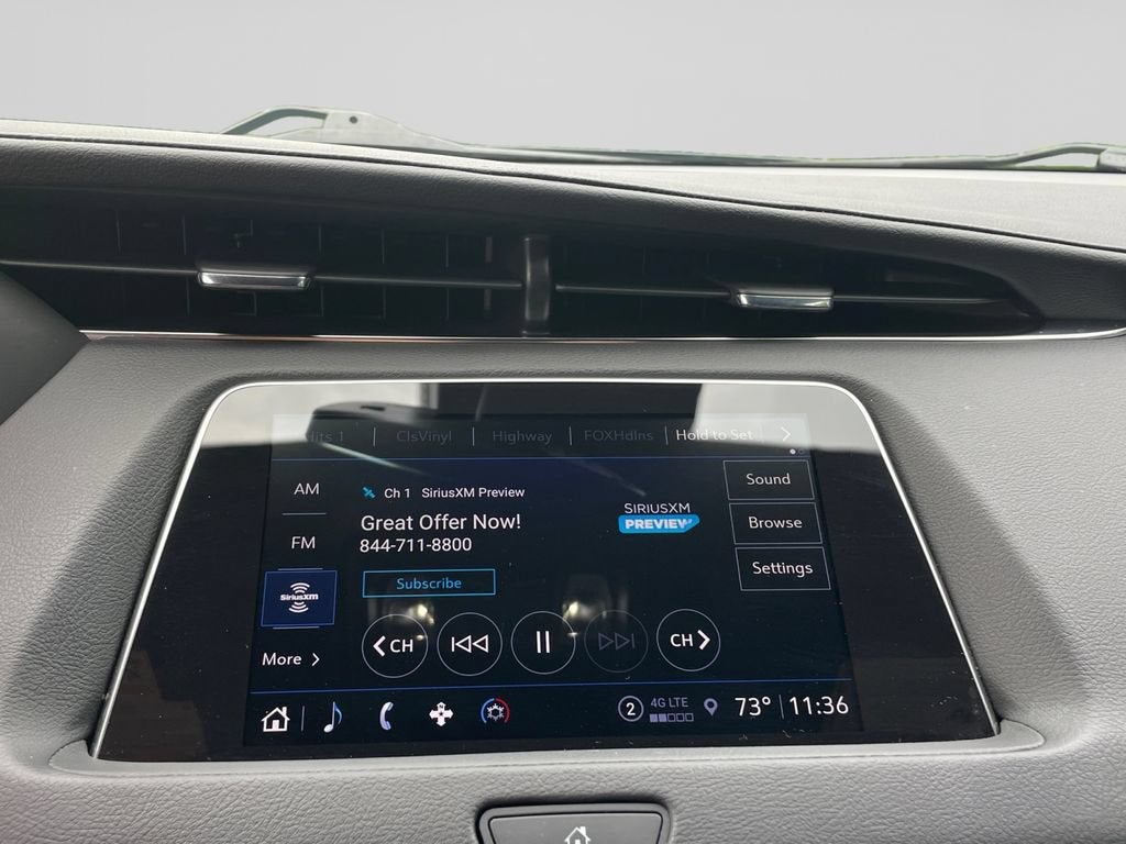2023 Cadillac XT4 Premium Luxury