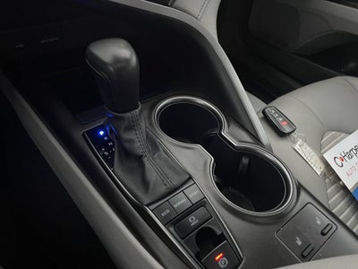 2022 Toyota Camry SE AWD
