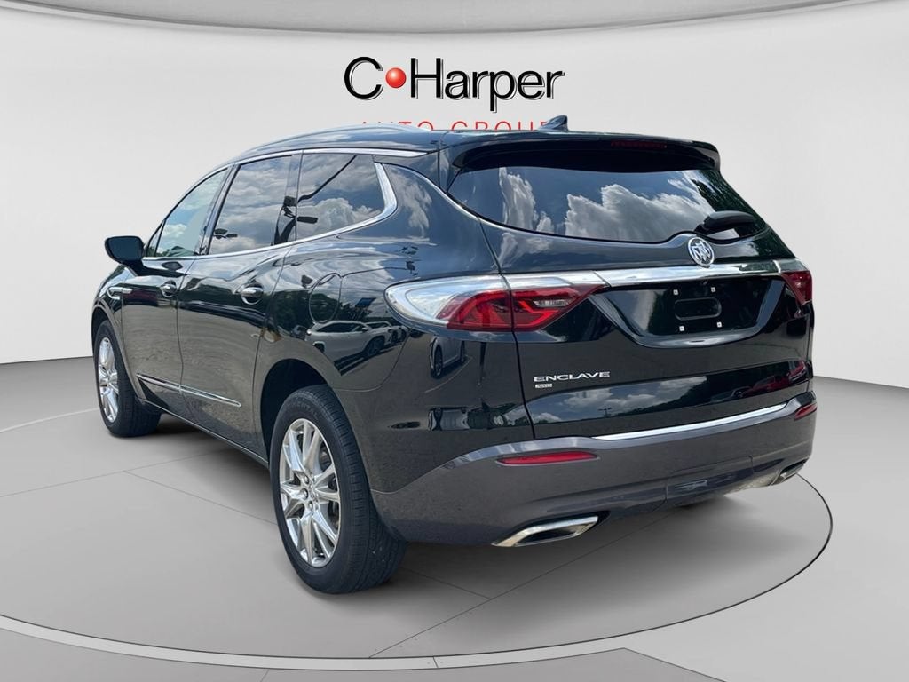 2023 Buick Enclave Essence
