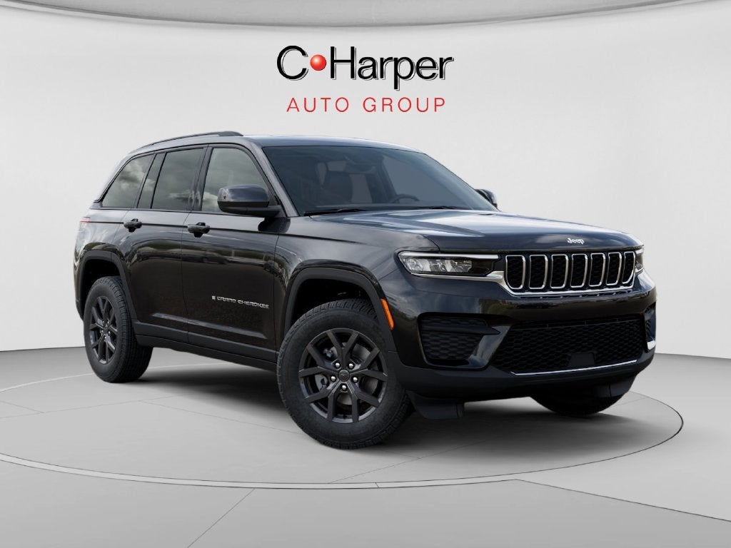 2027 Jeep Grand Cherokee GRAND CHEROKEE LAREDO X 4X4