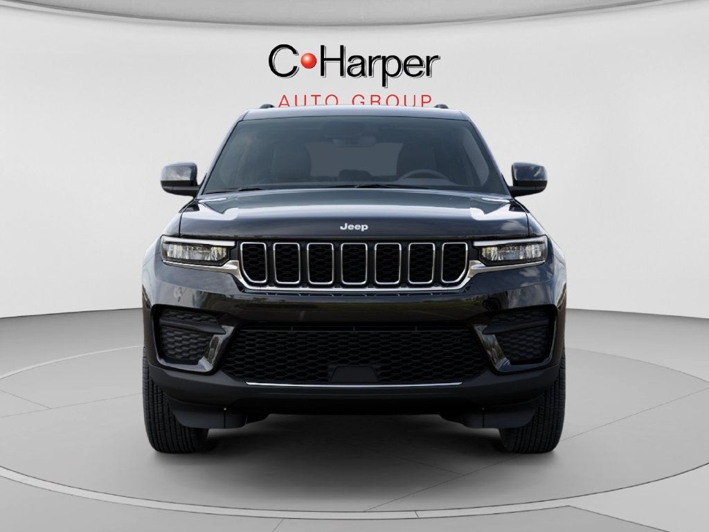 2027 Jeep Grand Cherokee GRAND CHEROKEE LAREDO X 4X4
